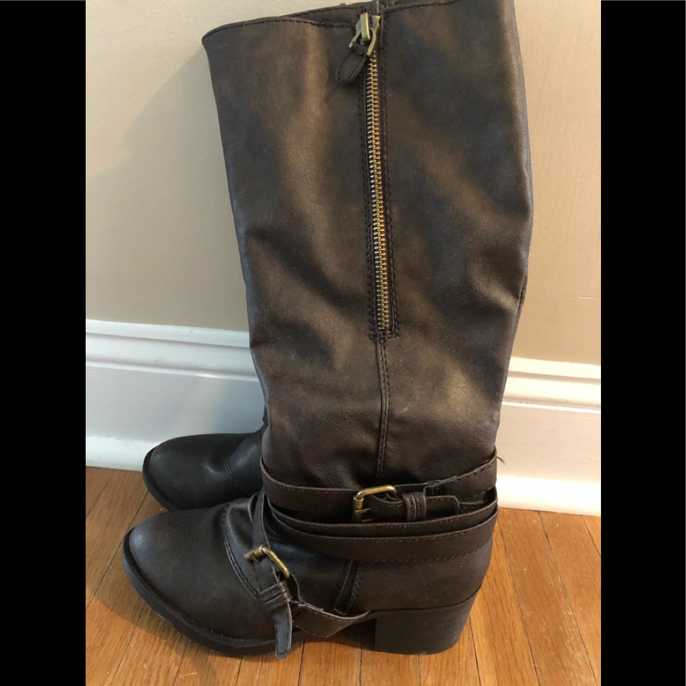 New woman’s boots